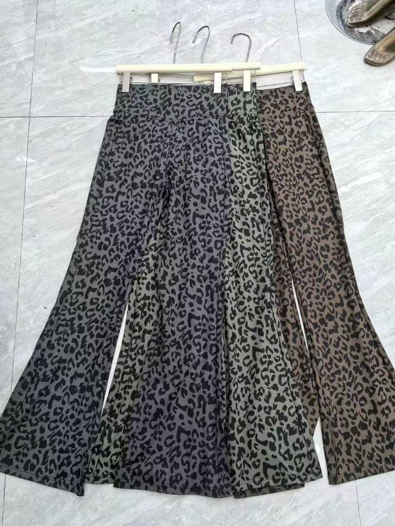 “Grey Animal Print Flared Leggings High Waisted”
“Brown Leopard Print Flare Pants Size 16”
“Green Animal Print Flared Leggings for Women Kenya”