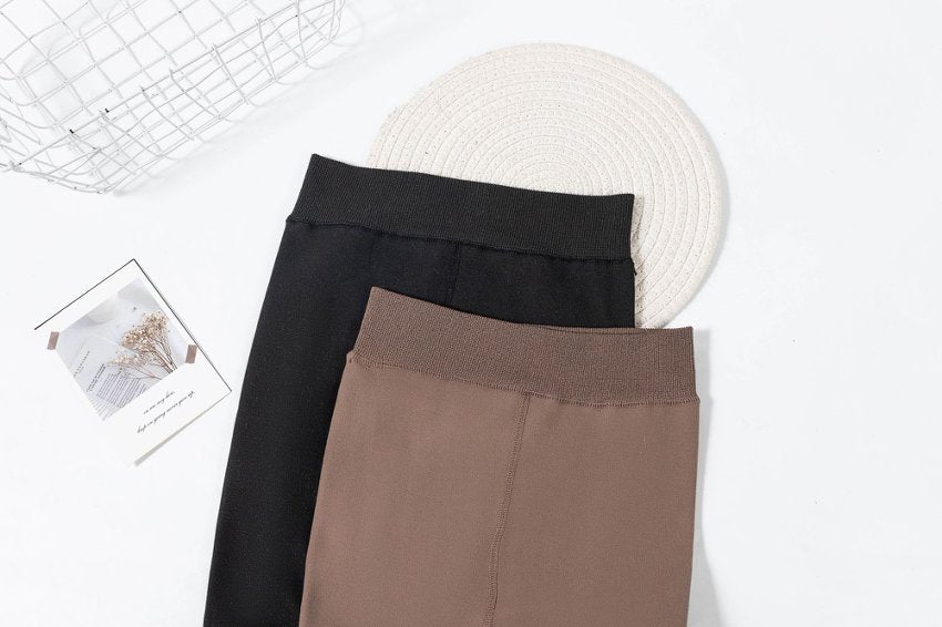 MIDNIGHT BLACK — OPAQUE TIGHTS WITH THERMAL VELVET INTERIOR