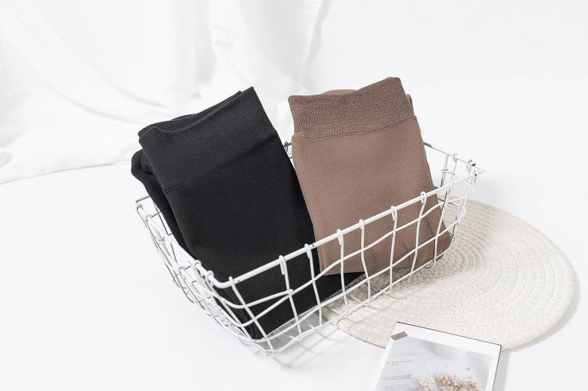 ESPRESSO CHIC — OPAQUE TIGHTS WITH THERMAL VELVET INTERIOR